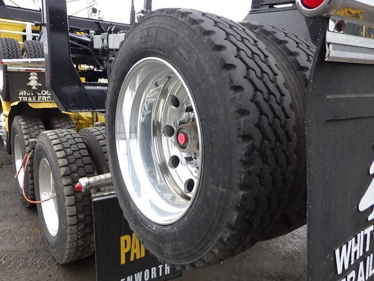 2016-kenworth-w900-image-19