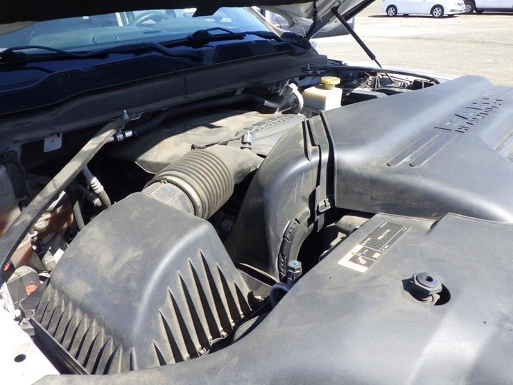 2019-dodge-2500-image-11