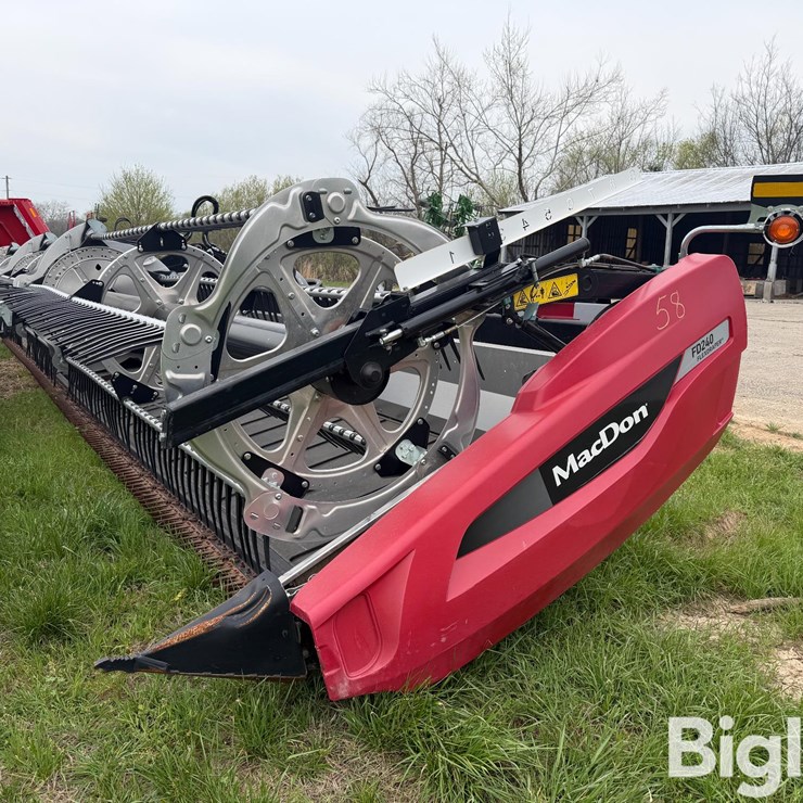 2022 MAC DON FD240