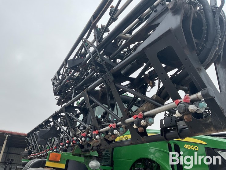 2013-john-deere-4940-image-10