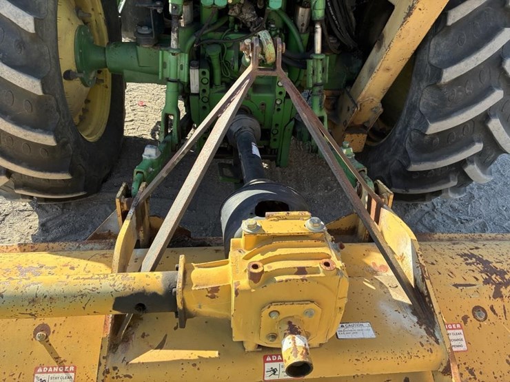 2005-john-deere-7220-image-17