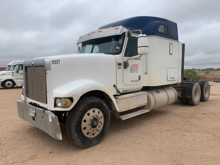 2007-international-9900i-image-2