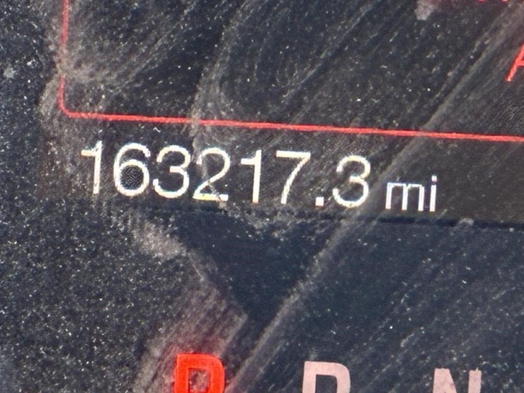 2011-ford-f150-image-17