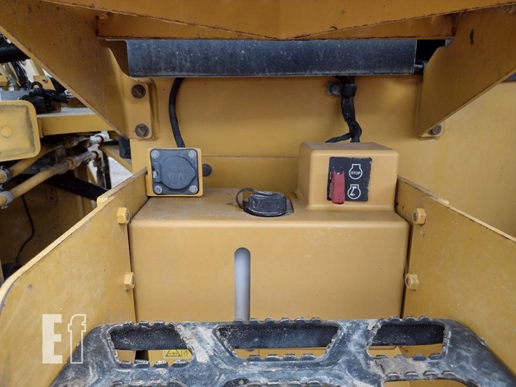 caterpillar-926m-image-16