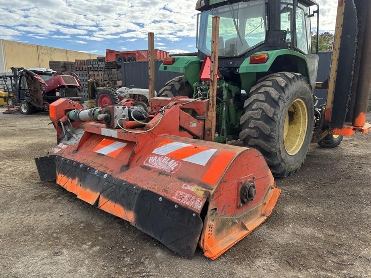 2001-john-deere-6410-image-15