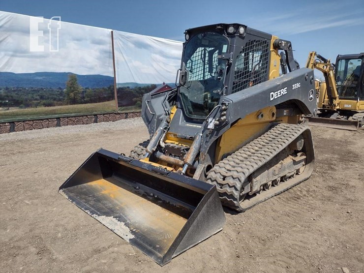 2022-deere-333g-image-31