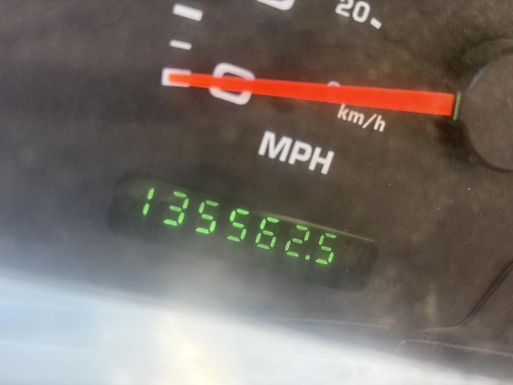 2003-ford-f450-image-18