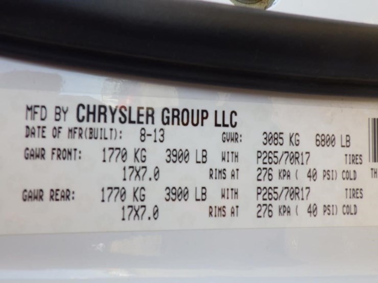 2014-dodge-1500-image-16