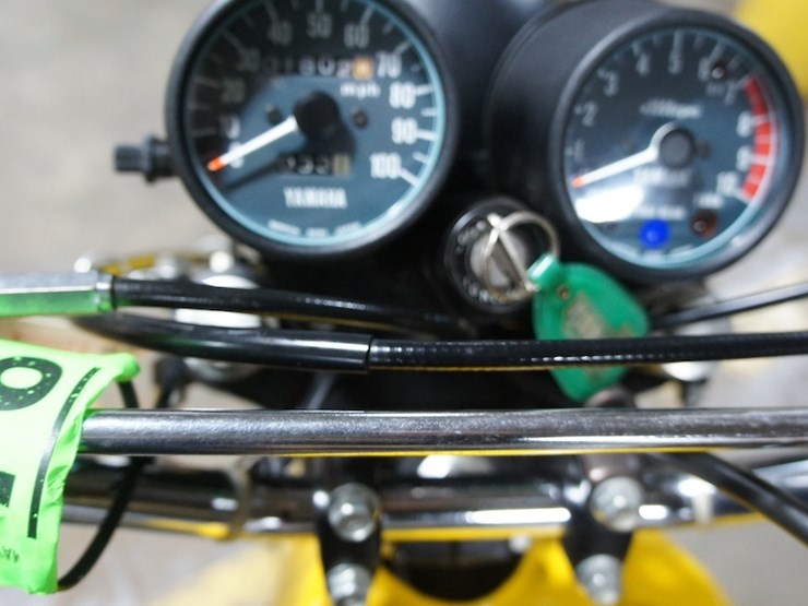 1978-yamaha-dt400-motorcycle-image-7