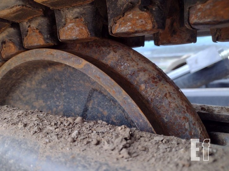 2020-kubota-kx040-4-image-13