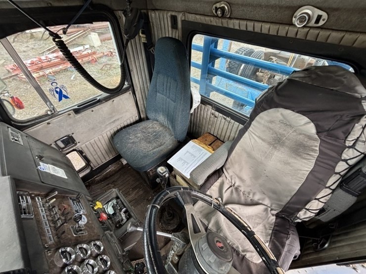 1990-kenworth-w900-image-37