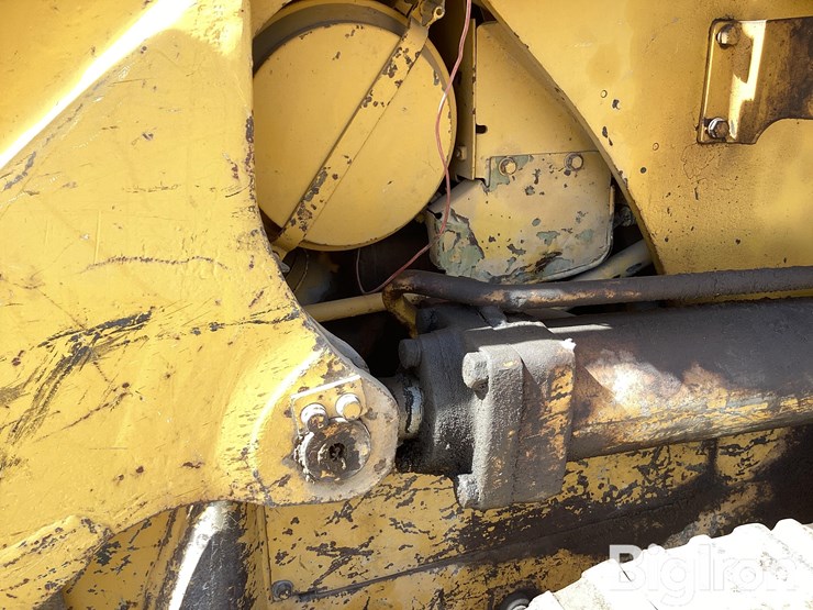 caterpillar-955-image-16