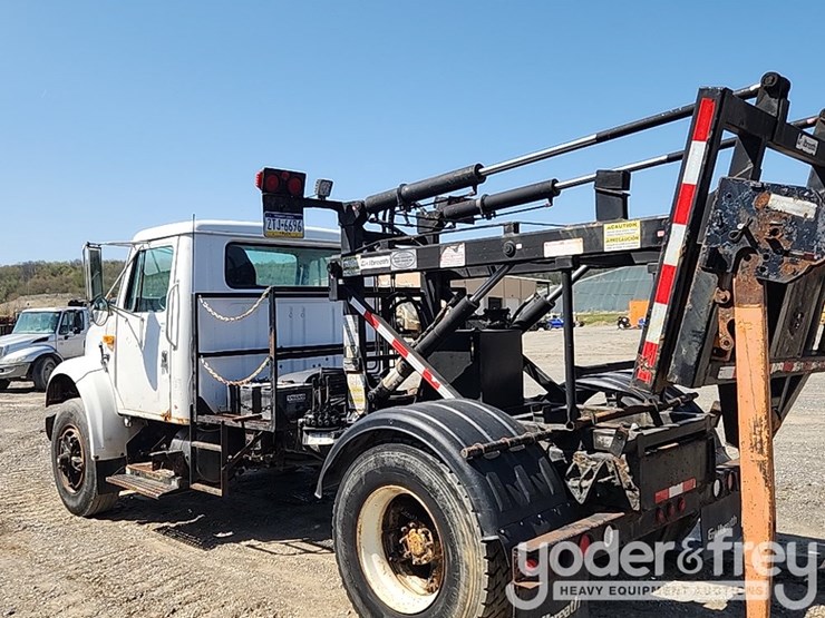 1989-international-4900-image-15