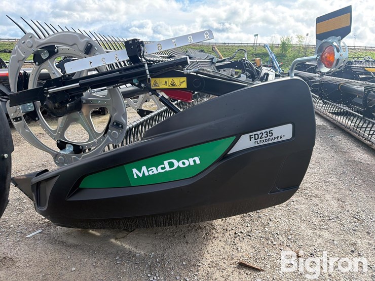 2023-mac-don-fd235-image-8