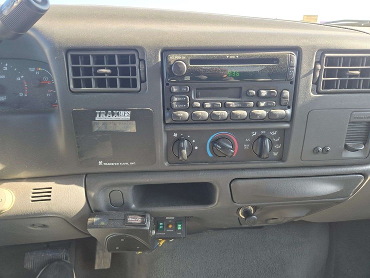 2003-ford-f450-image-18
