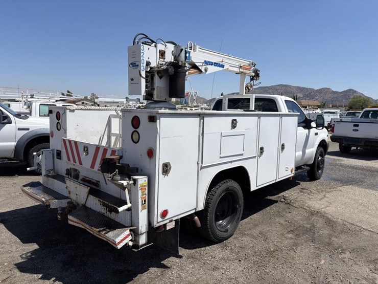 2003-ford-f450-image-3