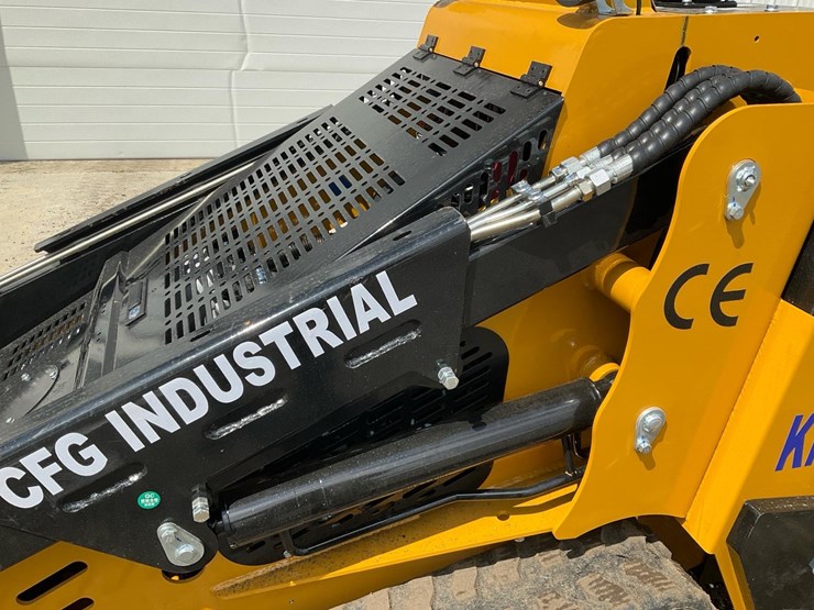 #999-•-unused-kkta27-diesel-mini-skid-steer*---middlebury,-in-image-3