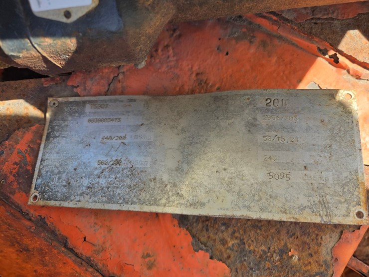 2010-jlg-t500j-image-43