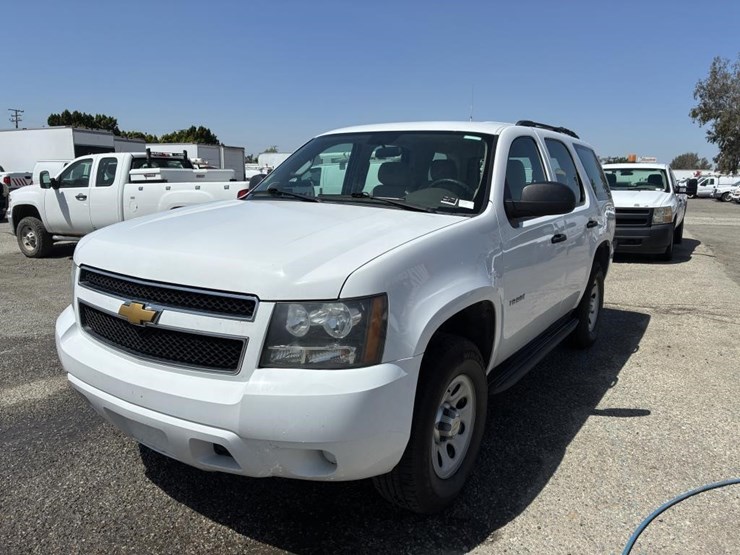 2014-chevrolet-tahoe-image-1