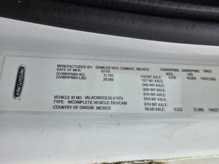 2020-freightliner-m2-crew-cab-chipper-dump-truck-image-7