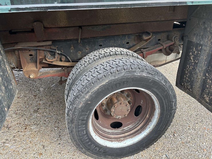 2008-ford-f550-image-13