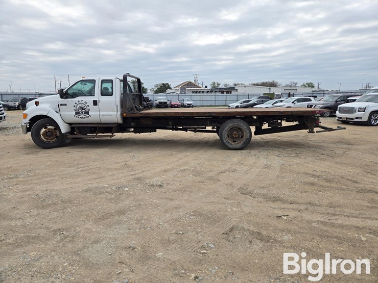 2005-ford-f650-xl-image-8