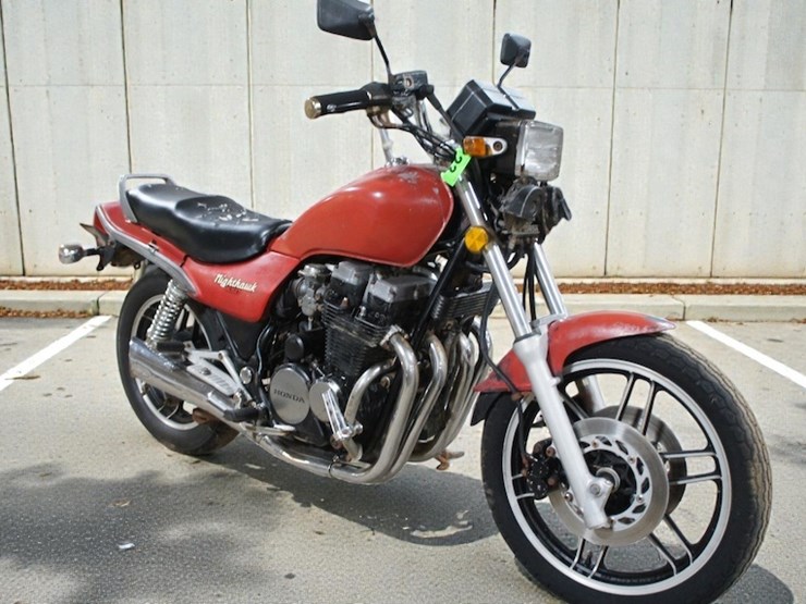 1984-honda-cb650sc-nighthawk-motorcycle-image-2