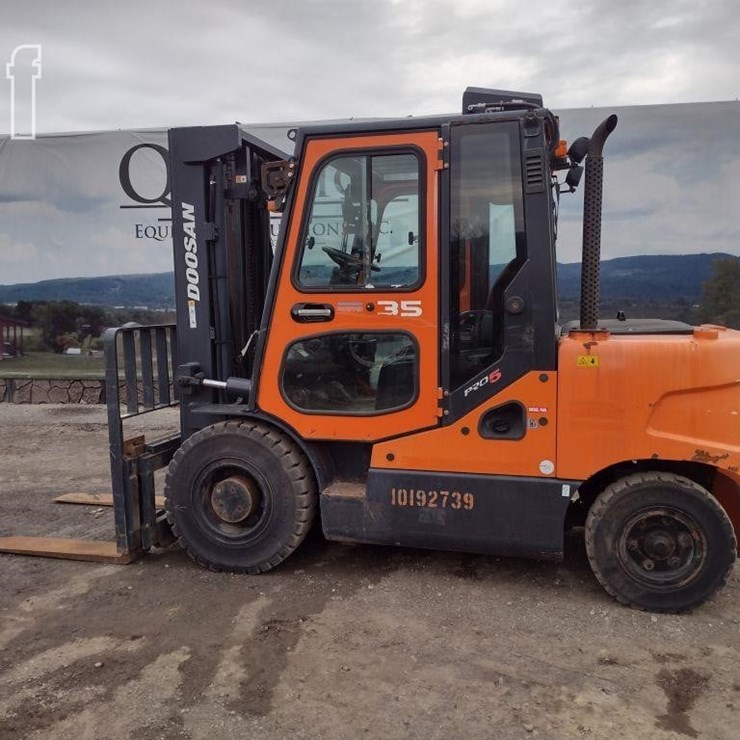 DOOSAN D35S-5