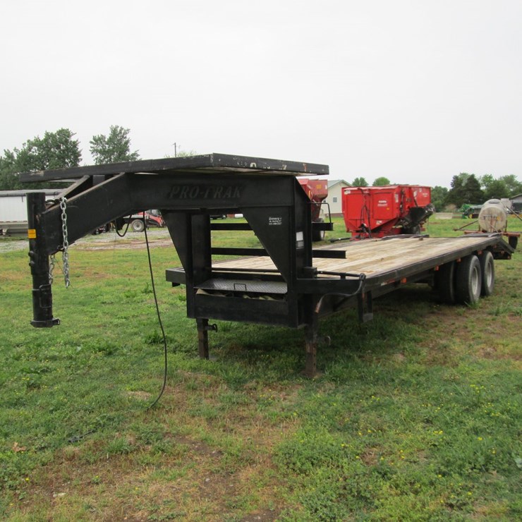 #46185 • 1997 Pro Trak 20' T/A Steel Gooseneck Equipment Trailer 1P9DG2528VC298151