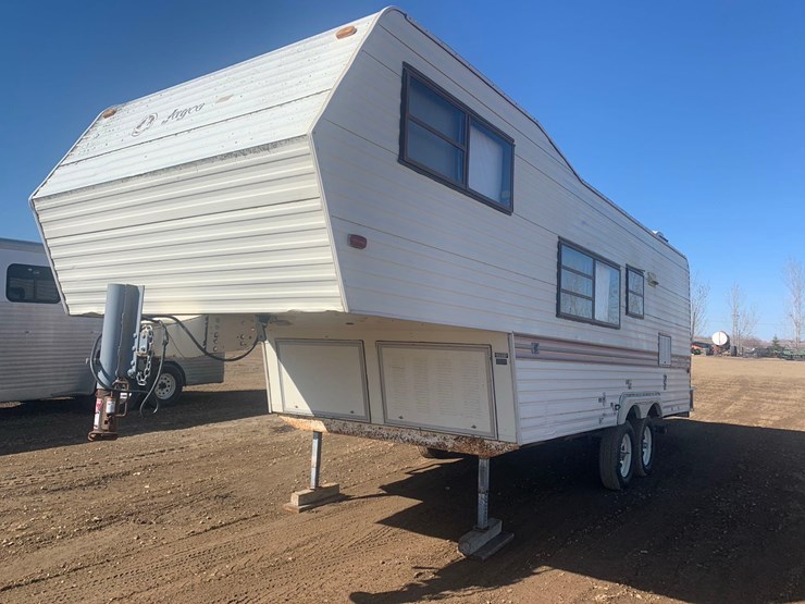 1989-jayco-travel-trailer-image-1