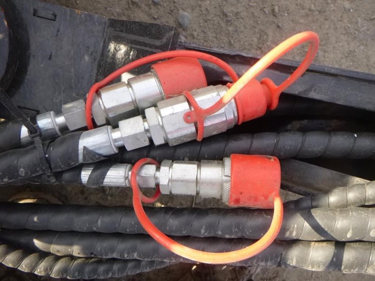 52"-skid-steer-articulating-brush-cutter-image-6