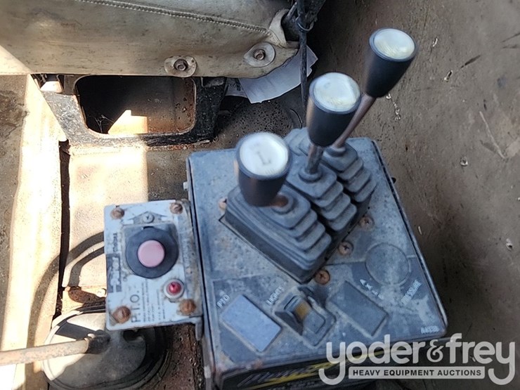 1989-international-4900-image-30