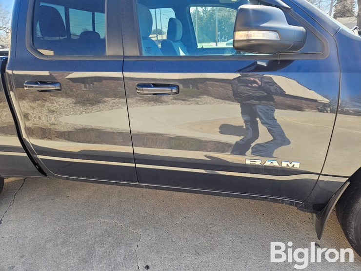 2021-dodge-1500-image-15