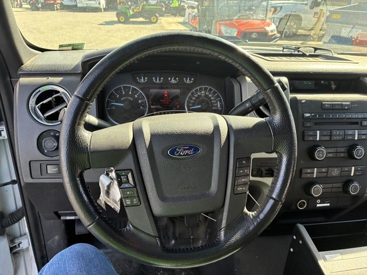 2011-ford-f150-image-13