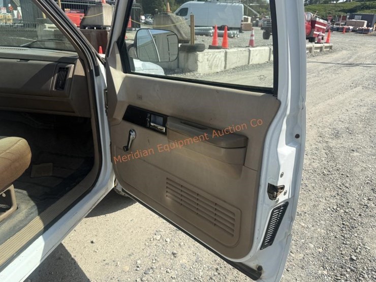 1992-chevrolet-cheyenne-1500-image-22