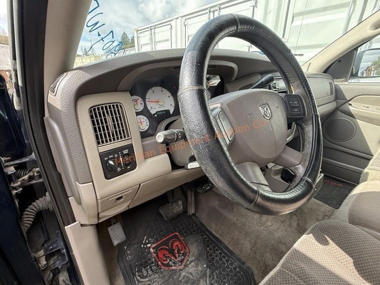 2004-dodge-ram-3500-image-41