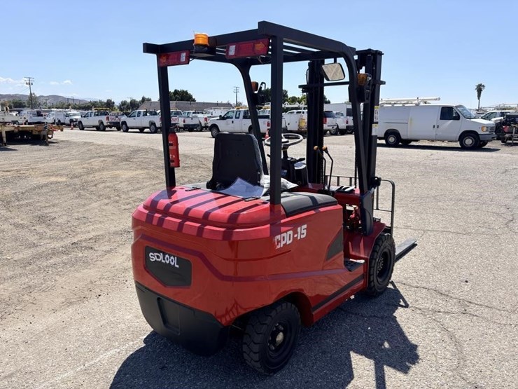 2026-sdlool-sl-d15-forkift-image-3