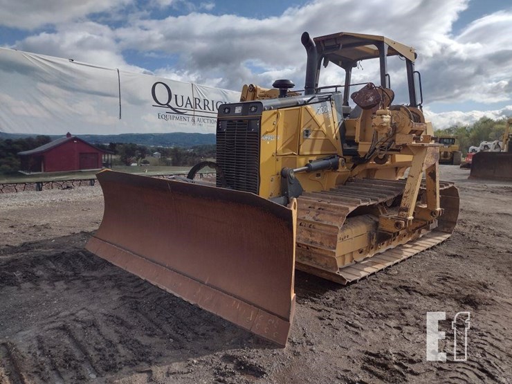 2013-deere-700k-lgp-image-50