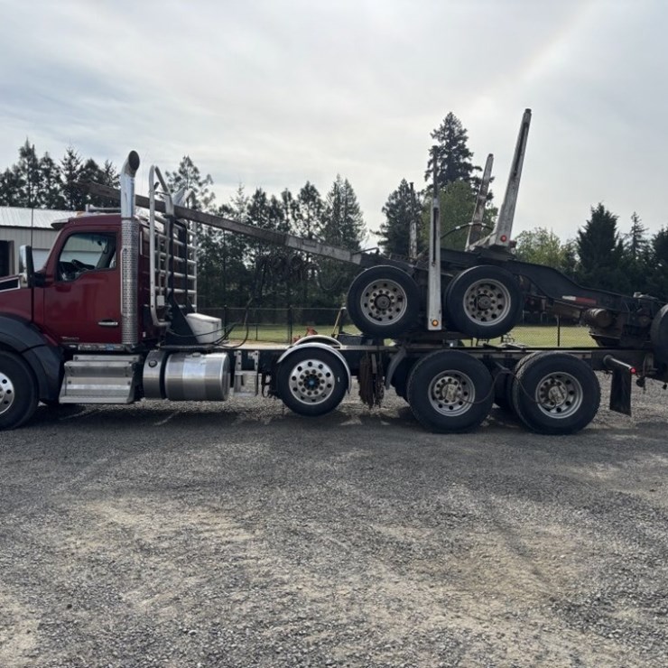 2019 KENWORTH T880
