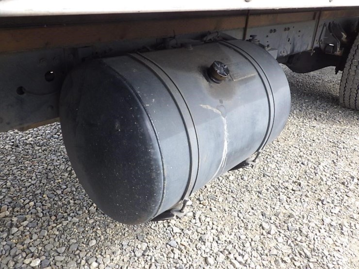 2006-mitsubishi-fuso-fm61f-image-18