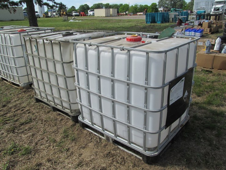 #45966-•-lot-of-(2)-250gal-plastic-tote-w/-cages-image-2