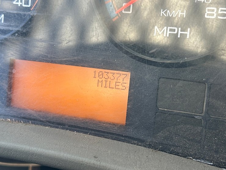 2009-international-durastar-4300-image-47