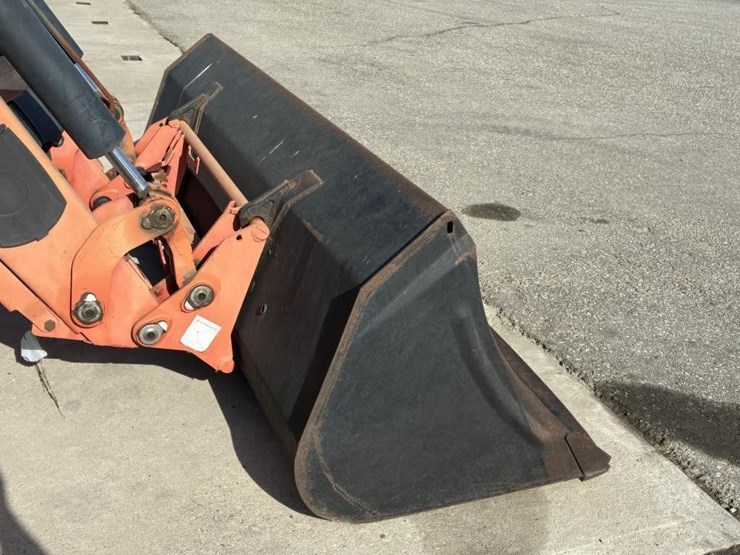 2008-massey-ferguson-6485-image-10