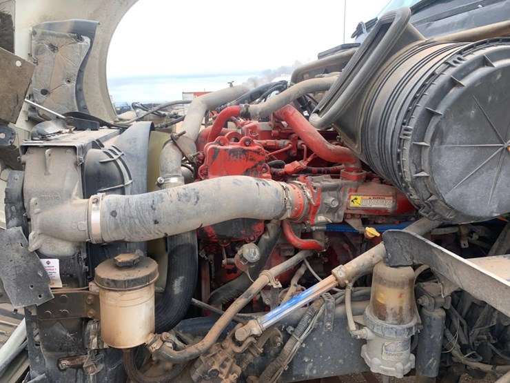 2014-international-prostar-image-7