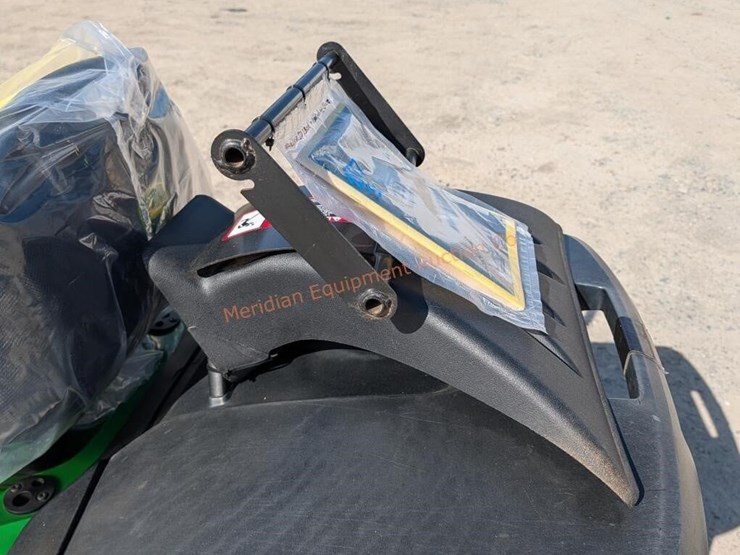 john-deere-300r-image-8