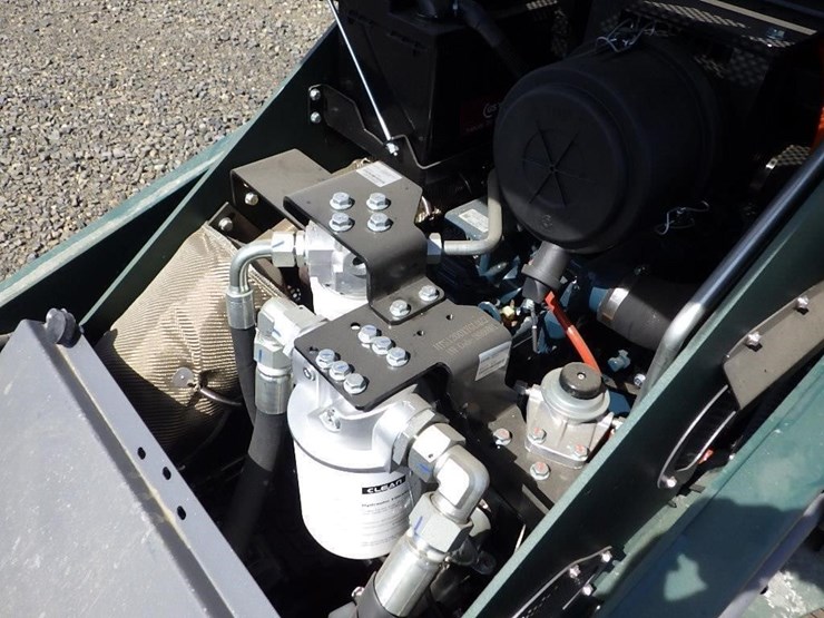 2026-stag-tl450-skid-steer-tracked-loader-image-16