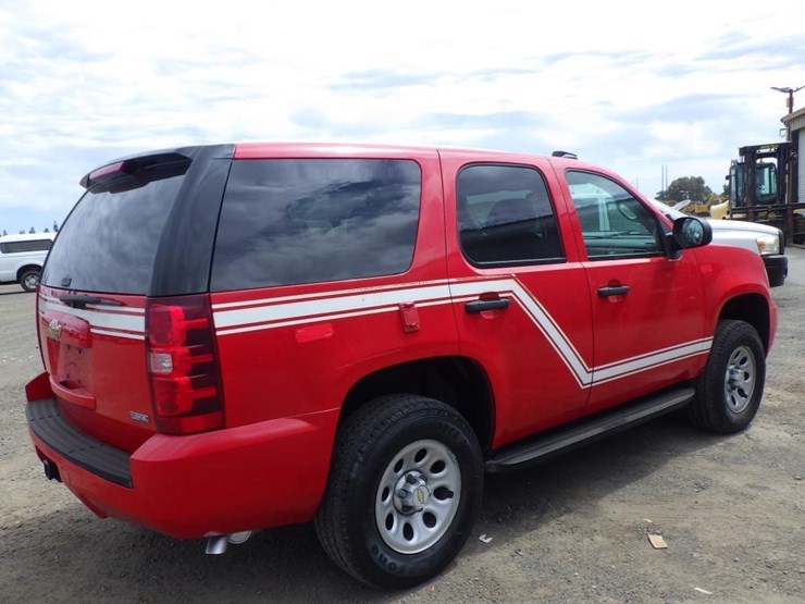 2008-chevrolet-tahoe-image-3
