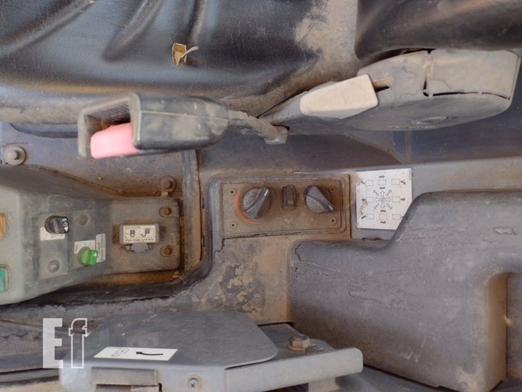 takeuchi-tl10-image-9