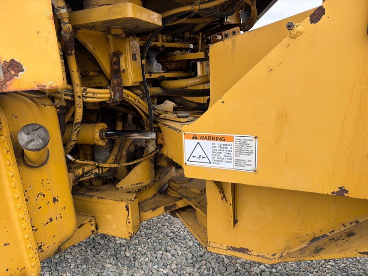 caterpillar-950g-image-9