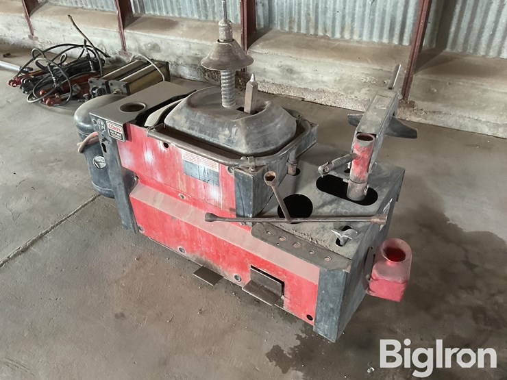 coats-20-20a-super-star-tire-machine-image-1